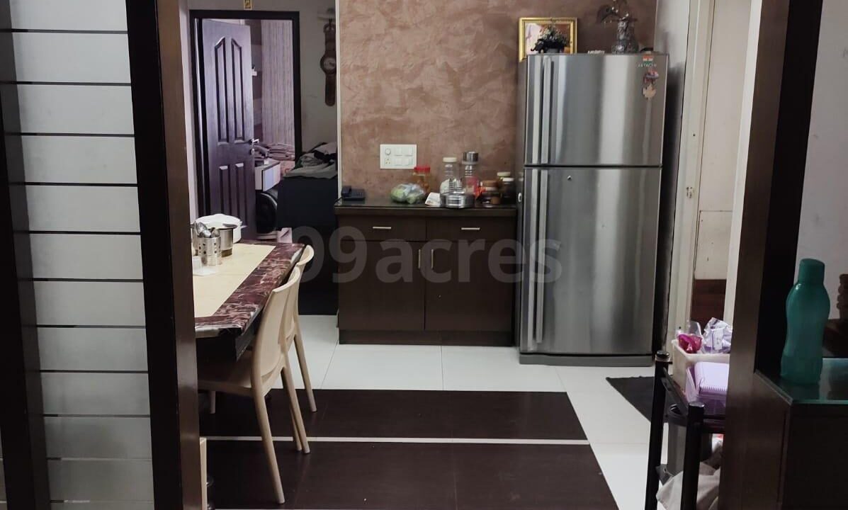 590965403O-1745843994281