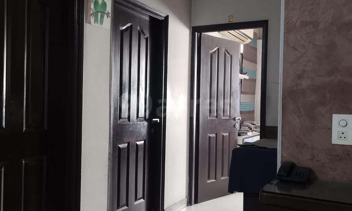 590966119O-1745843994209